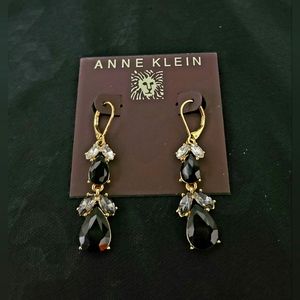 Anne Klein gold and black earrings. Great for any occasion!